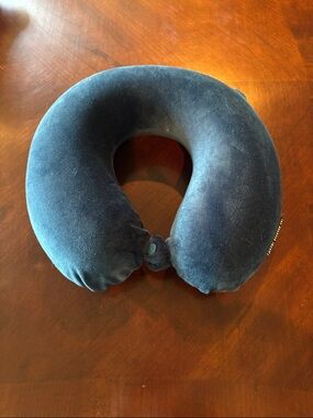Plush Navy Memory Foam U-Shaped Travel Neck Pillow